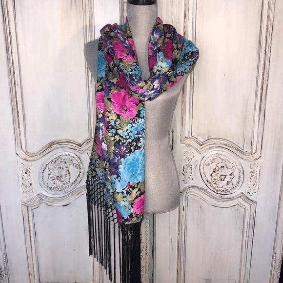 Hand Made Multi Color Floral Fringed Scarf / Wrap - Picture 1 of 8